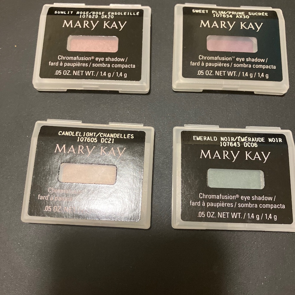 NWT Mary Kay Eye Shadow Single Palettes